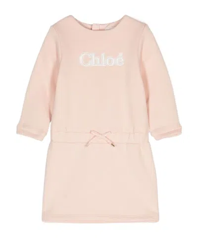 CHLOÉ CHLOÉ KIDS LOGO APPLIQUÉD FLEECE DRESS