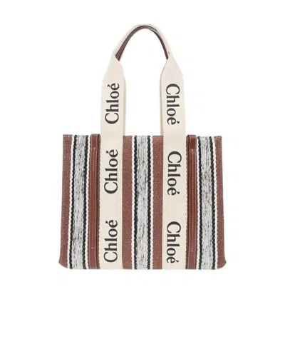 Chloé Logo Logo Carrying Hand Woven Handbag In White