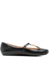 Chloé Logo-medal Ballet Flats In Black