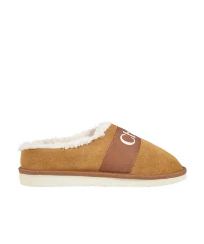CHLOÉ CHLOÉ KIDS LOGO PRINTED STRAP ROUND TOE SLIPPERS