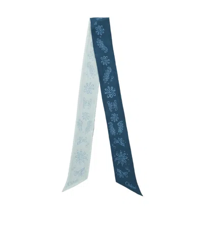 Chloé Logo Printed Scarf In Blue