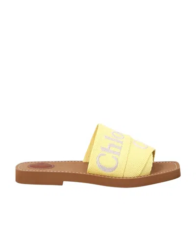 Chloé Logo-strap Flat Slides In Yellow