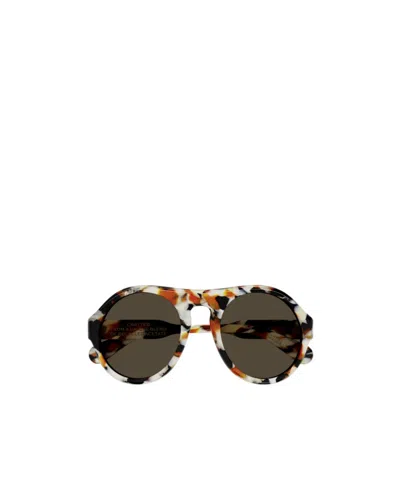 Chloé Logo Sunglasses In Brown