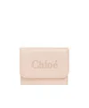 Chloé Logo Wallet In Nude