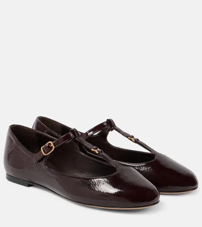Chloé Marcie Embellished Crinkled Patent-leather Ballet Flats In Burgundy