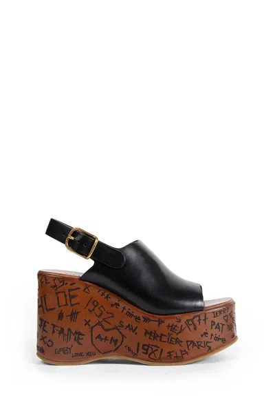 CHLOÉ MAXIME LEATHER WEDGE SANDALS