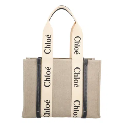 Chloé Medium Woody Tote Bag Black In Neutral