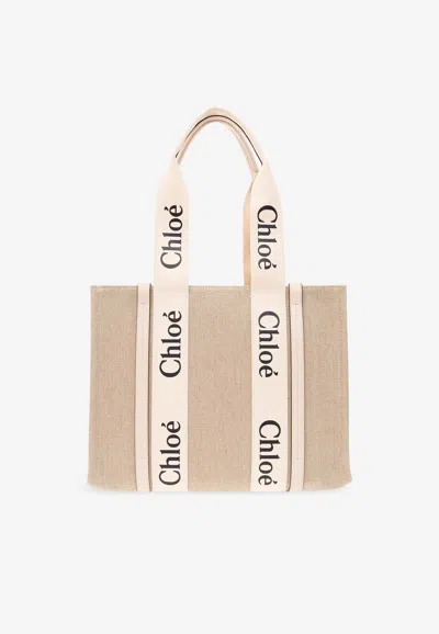 Chloé Medium Woody Tote Bag In Sand