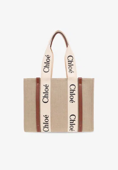 Chloé Medium Woody Tote Bag In Sand