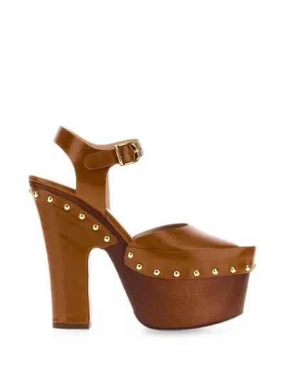 Chloé Chloe Meret 115 Wood And Glossed Leather Platform Clogs In Brown