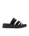 Chloé Mila Crossover-strap Slides In Green