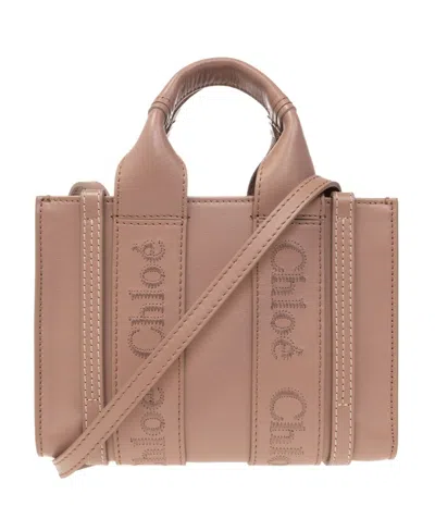 Chloé Mini Woody Leather Tote Bag In Nude
