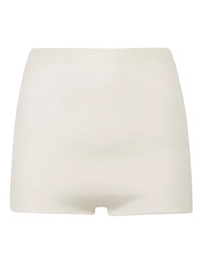 Chloé Minimally Designed Fitted Shorts