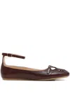 Chloé Flat Shoe With Burnished Look Made In Italy In Black