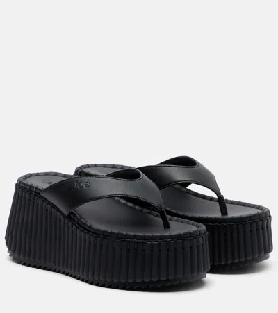 Chloé Nama Platform Leather Thong Sandals In Black