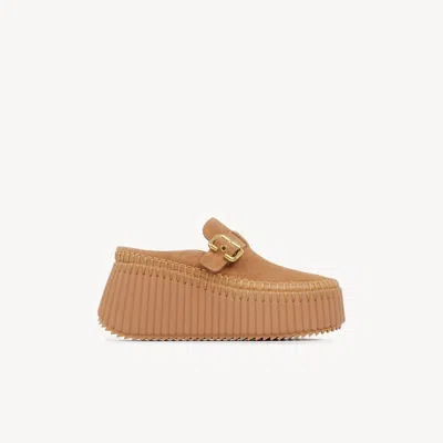 Chloé Mules Compensées Nama In Brown