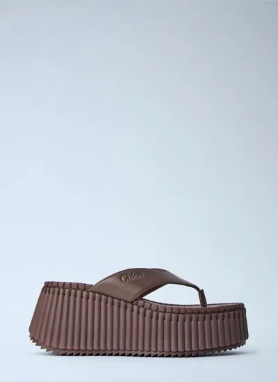 Chloé Nama Wedge Sandals In Brown