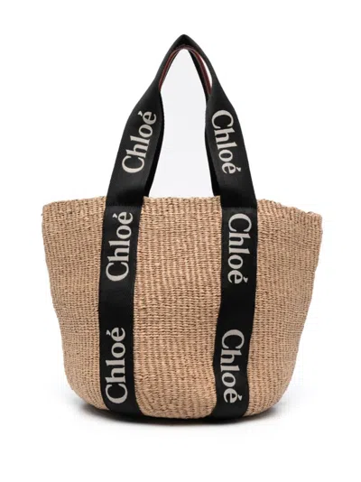 Chloé Large Woody Handbag In Brown