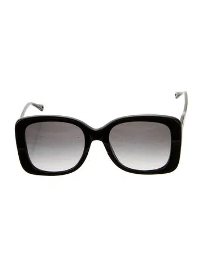 Pre-owned Chloé Oversize Gradient Sunglasses In Black