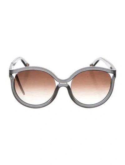 Pre-owned Chloé Oversize Gradient Sunglasses In Black