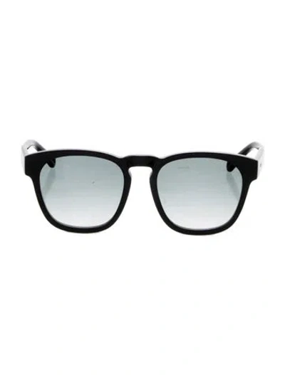 Pre-owned Chloé Oversize Gradient Sunglasses W/ Tags In Black