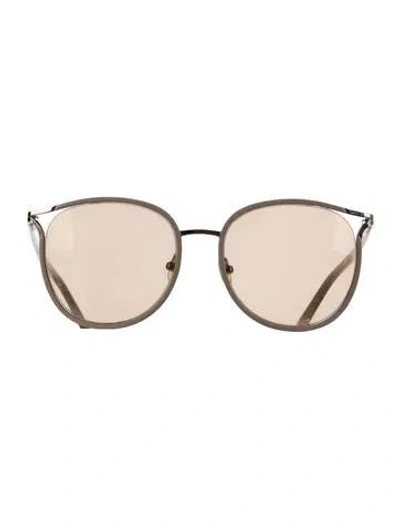 Pre-owned Chloé Oversize Tinted Sunglasses In Neutrals