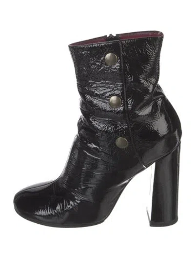 Pre-owned Chloé Patent Leather Boots In Black