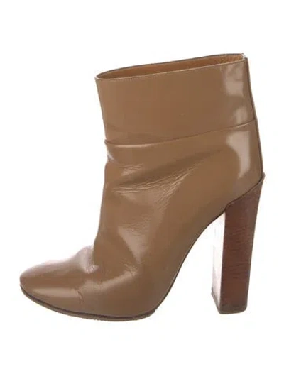 Pre-owned Chloé Patent Leather Boots In Neutral