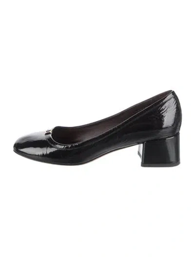 Pre-owned Chloé Patent Leather Pumps In Black