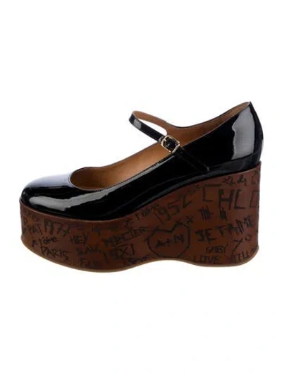 Pre-owned Chloé Patent Leather Pumps In Brown