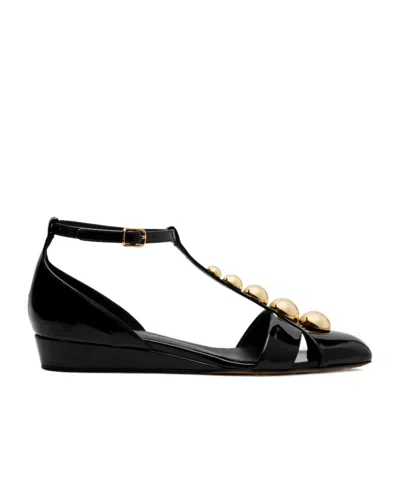 Chloé Patent Leather Sandals In Black