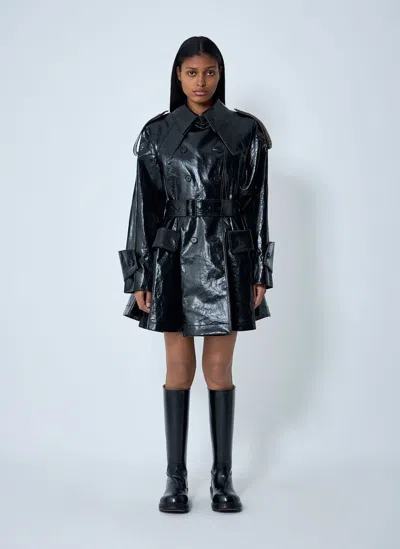 Chloé Patent Leather Trench Coat In Black