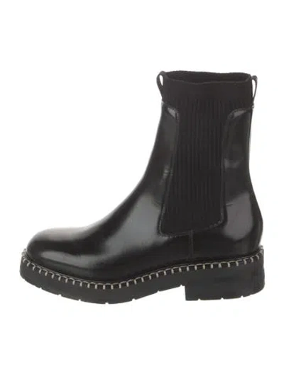 Pre-owned Chloé Patent Leather Whipstitch Trim Chelsea Boots In Black