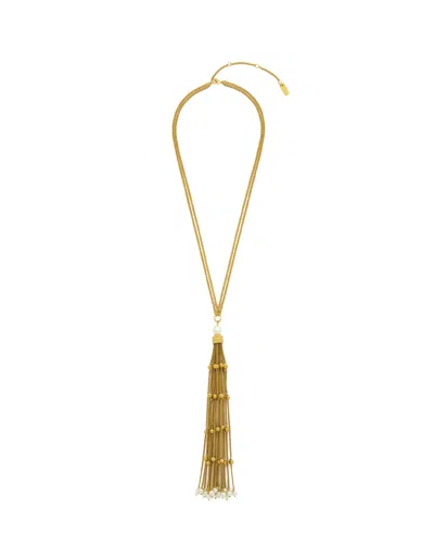 Chloé Pendant Necklace In Gold