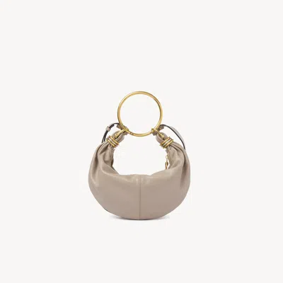 Chloé Petit Sac Hobo Bracelet Bag En Cuir Grainé In Gray