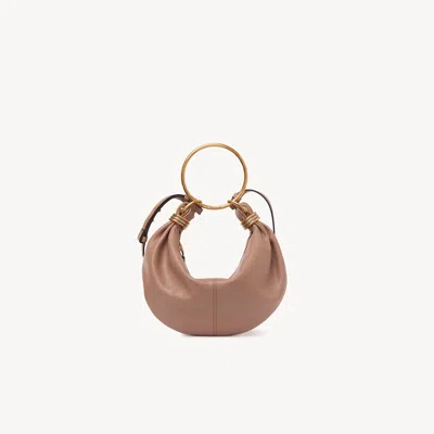 Chloé Petit Sac Hobo Bracelet Bag En Cuir Grainé In Pink