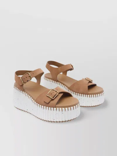 Chloé Platform Sandals With Textured Sole And Round Toe In Brown