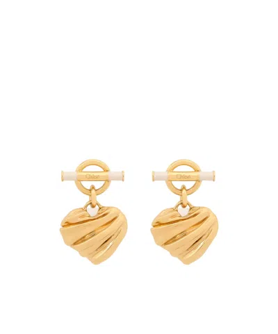 Chloé Pleated Heart Earrings In Gold