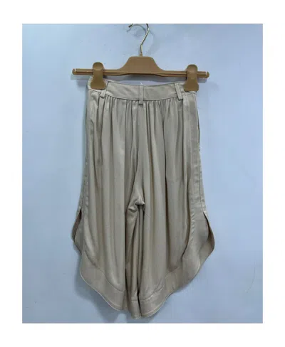 Chloé Pleated Knee-length Shorts In Gray