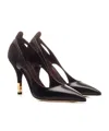 Chloé Pointed High Heels In Black
