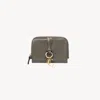Chloé Portefeuille À Deux Volets Alphabet En Cuir Brillant Femme Gris Taille Onesize 100% Cuir De Veau In Grey