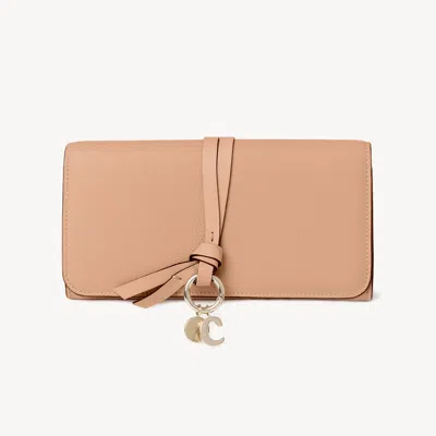 Chloé Alphabet Wallet With Flap In Grained Leather In Brown