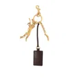 Chloé Kerala 25 Tag Charm In Brass Gold Size Onesize 100% Bronze In Nude