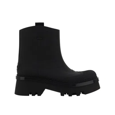 CHLOÉ CHLOÉ BLACK RAINA BOOTS