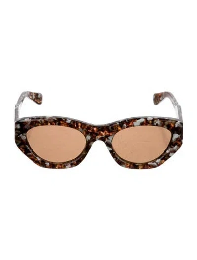 Pre-owned Chloé Round Tinted Sunglasses In Brown