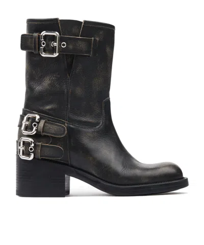 Chloé Round Toe Ankle Boots In Black