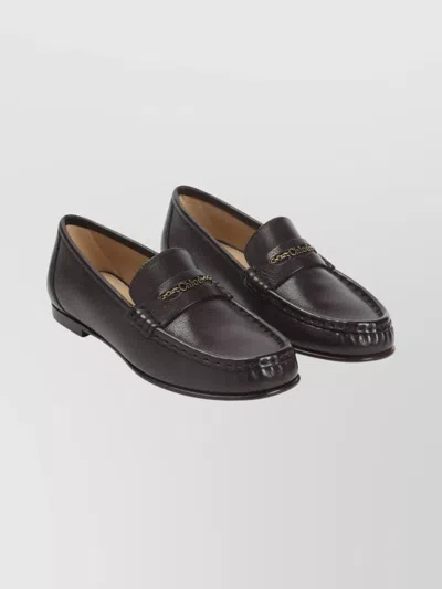 Chloé Round Toe Chain Detail Loafers In Black