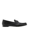 Chloé Round Toe Loafers In Black