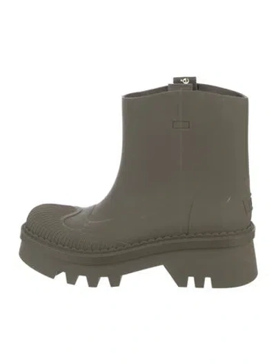 Pre-owned Chloé Rubber Boots In Green