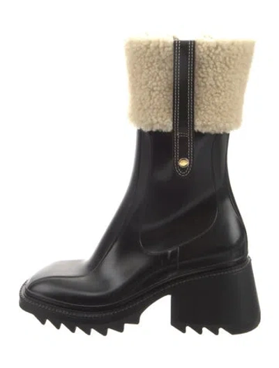 Pre-owned Chloé Rubber Faux Fur Trim Rain Boots In Black
